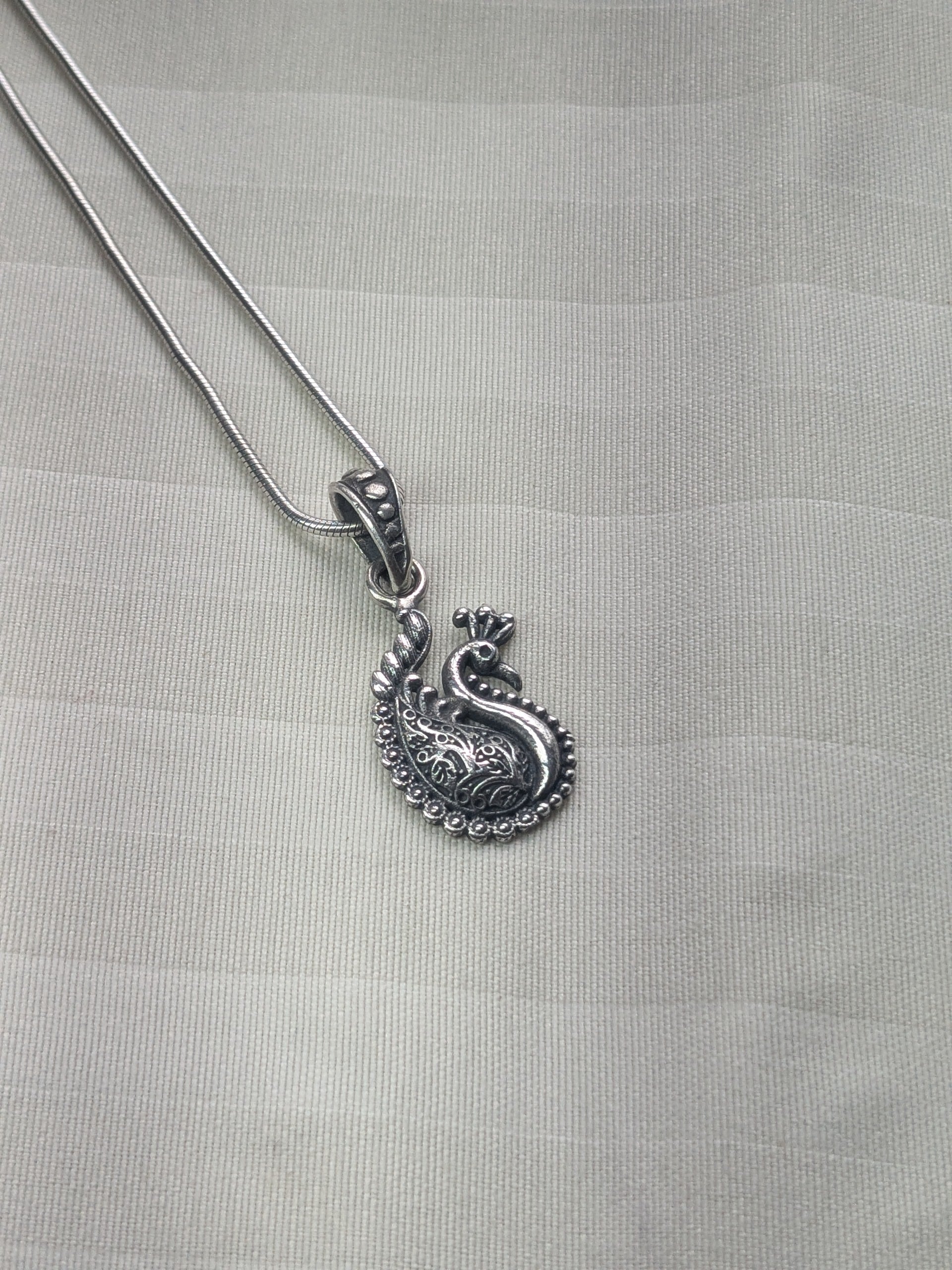 राजहंस (Rajhans) – The Royal Swan (including chain)