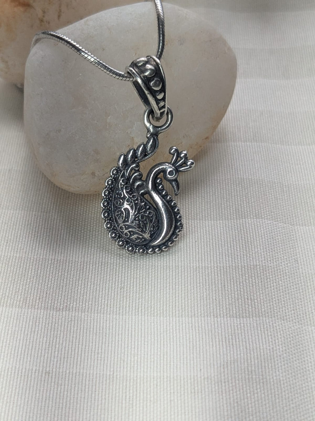राजहंस (Rajhans) – The Royal Swan (including chain)