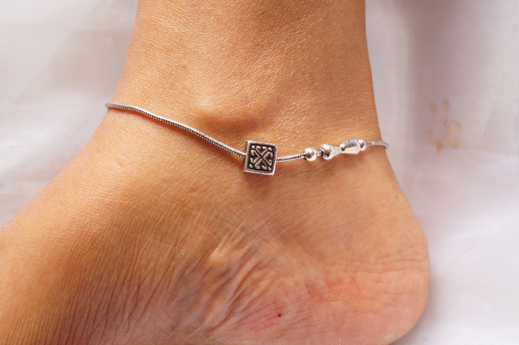 Geometric Rhodium-Plated Anklets