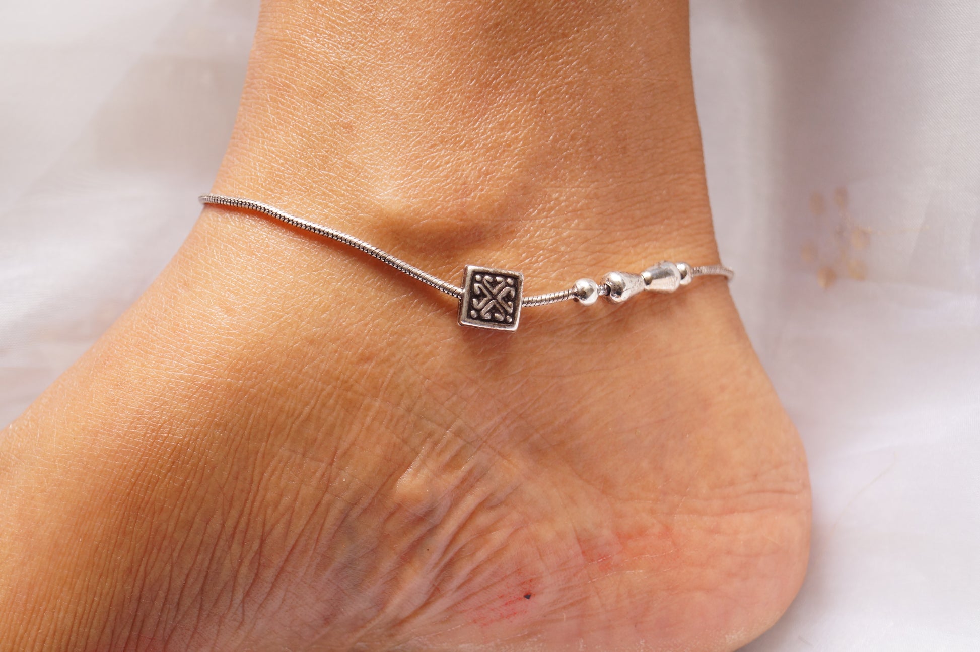 Geometric Rhodium-Plated Anklets