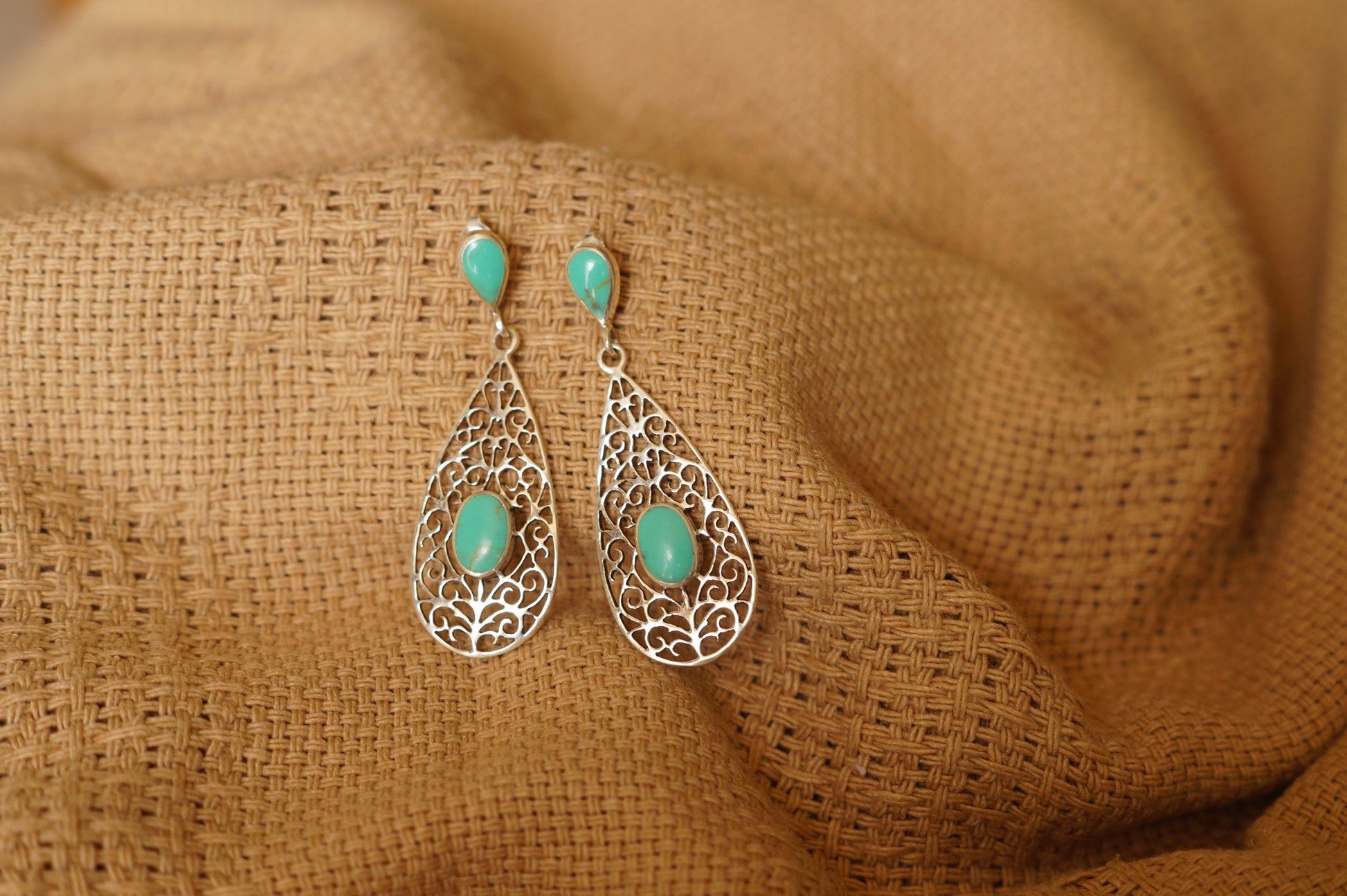 Noor (नूर) – The Luminous Elegance