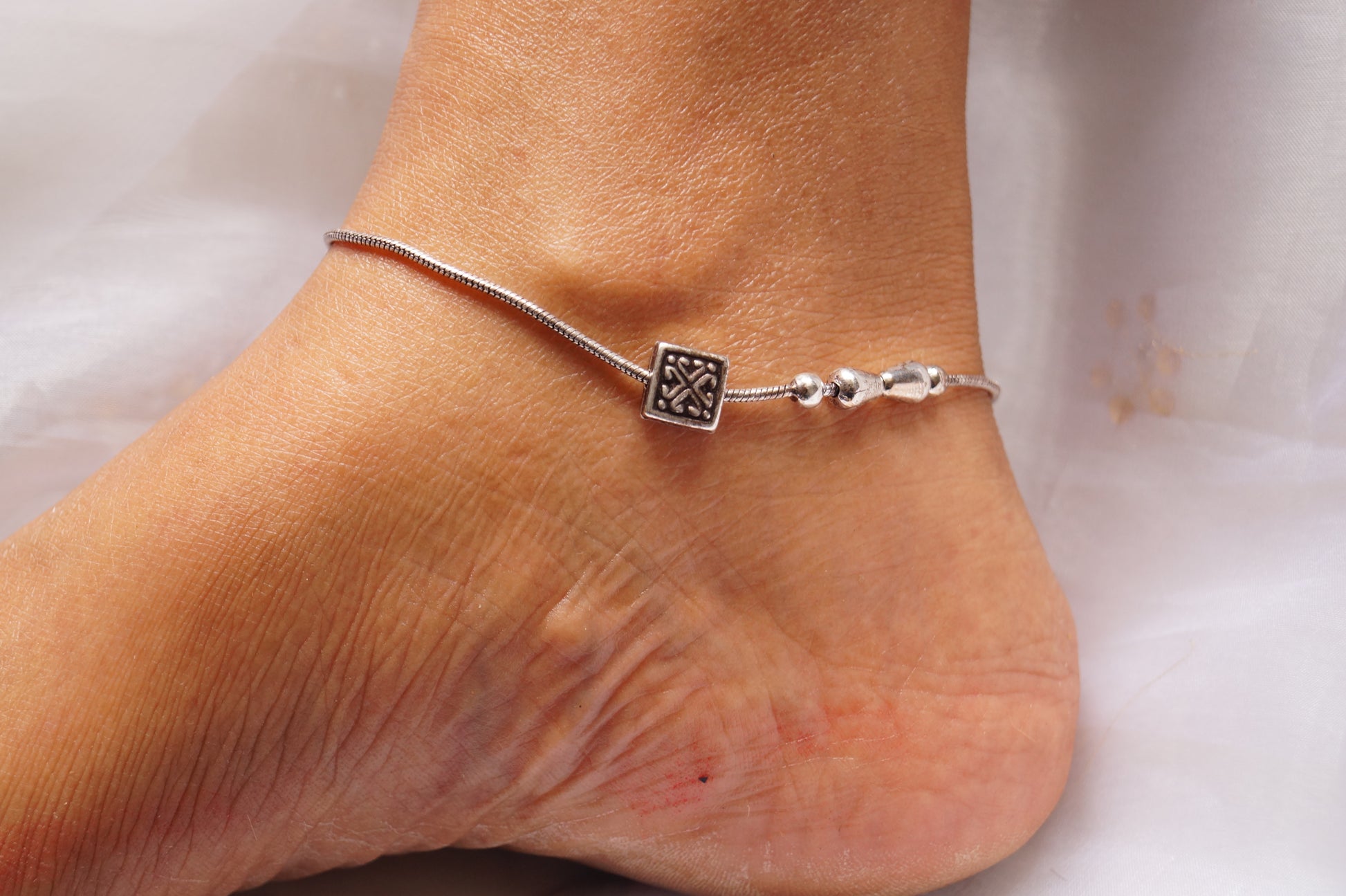 Geometric Rhodium-Plated Anklets
